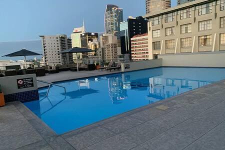 Cute Heritage Studio , Pools And Gym! Auckland Exterior foto
